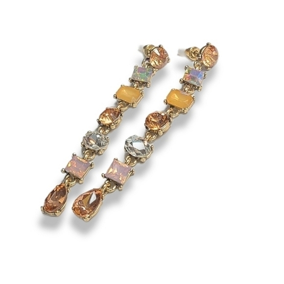 🆕️ Long Crystal Drop Earrings - Picture 4 of 5
